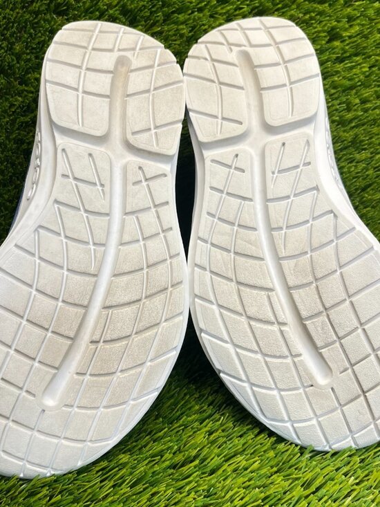 OOFOS OOmg Low Mens Size 10.5 White Blue Athletic Walking Slip-On Shoes Sneakers main image 10